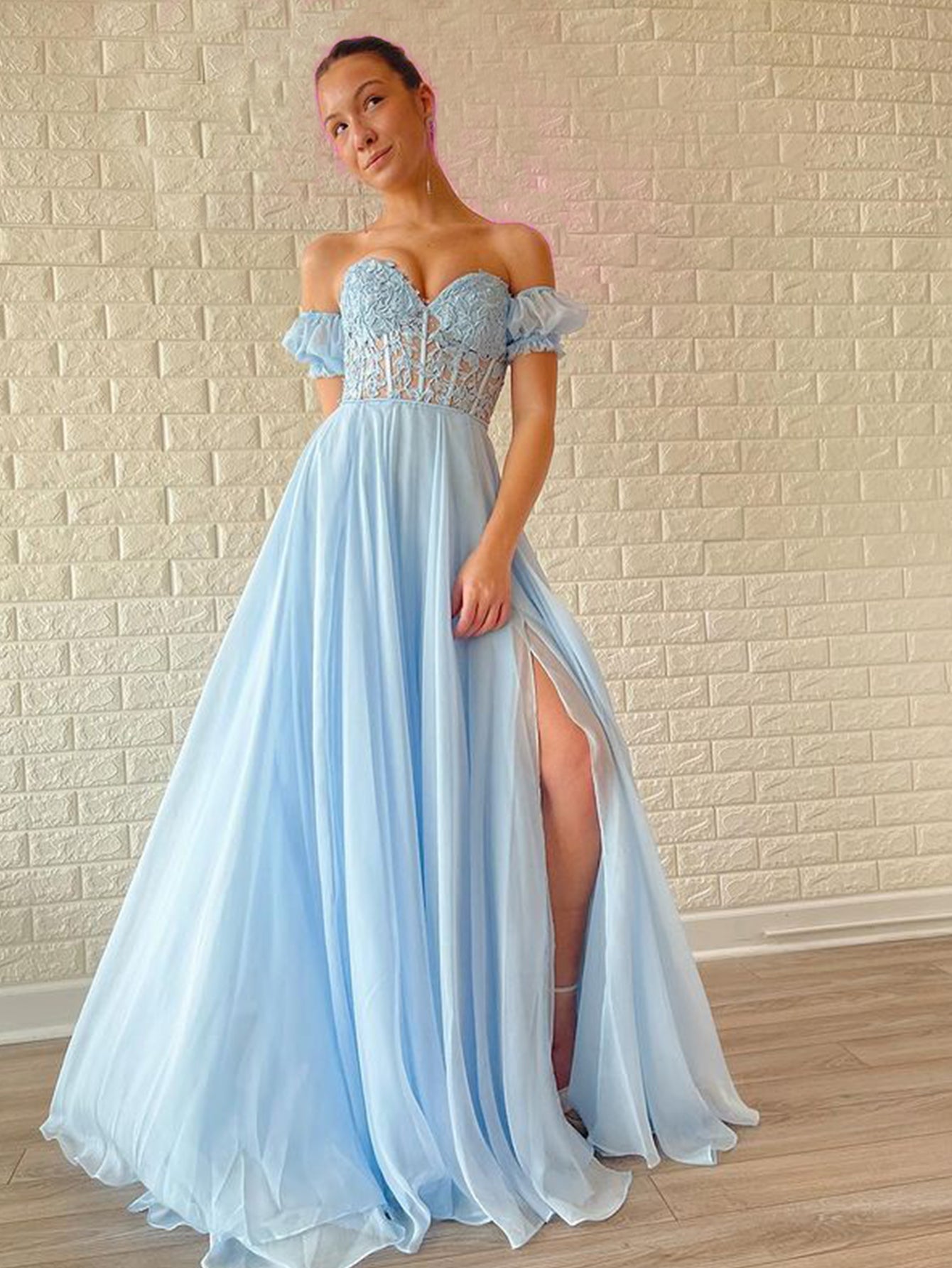 dressimeA-Line Chiffon Applique Sweetheart Prom Dress with Puff Sleeves 