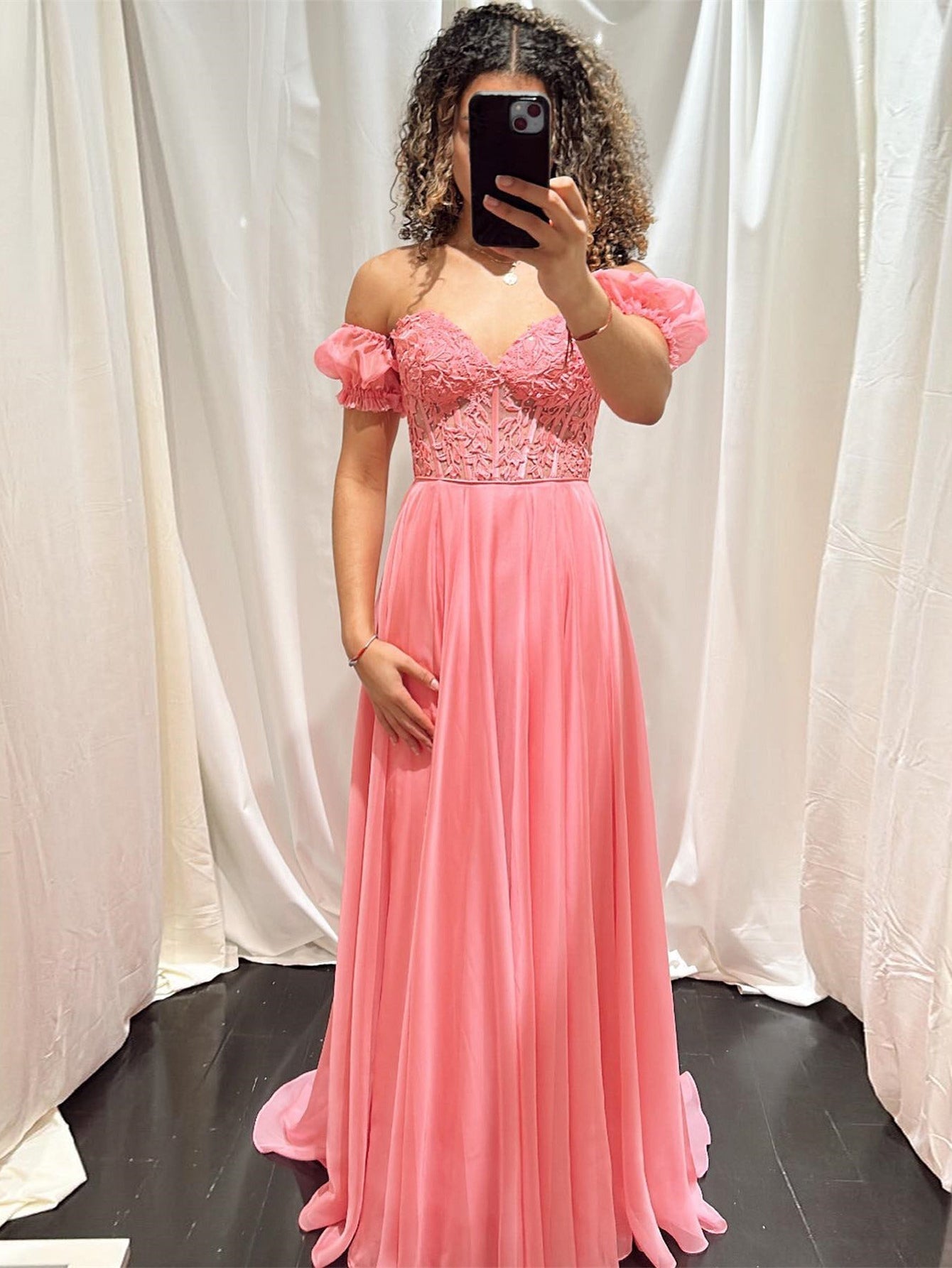 dressimeA-Line Chiffon Applique Sweetheart Prom Dress with Puff Sleeves 