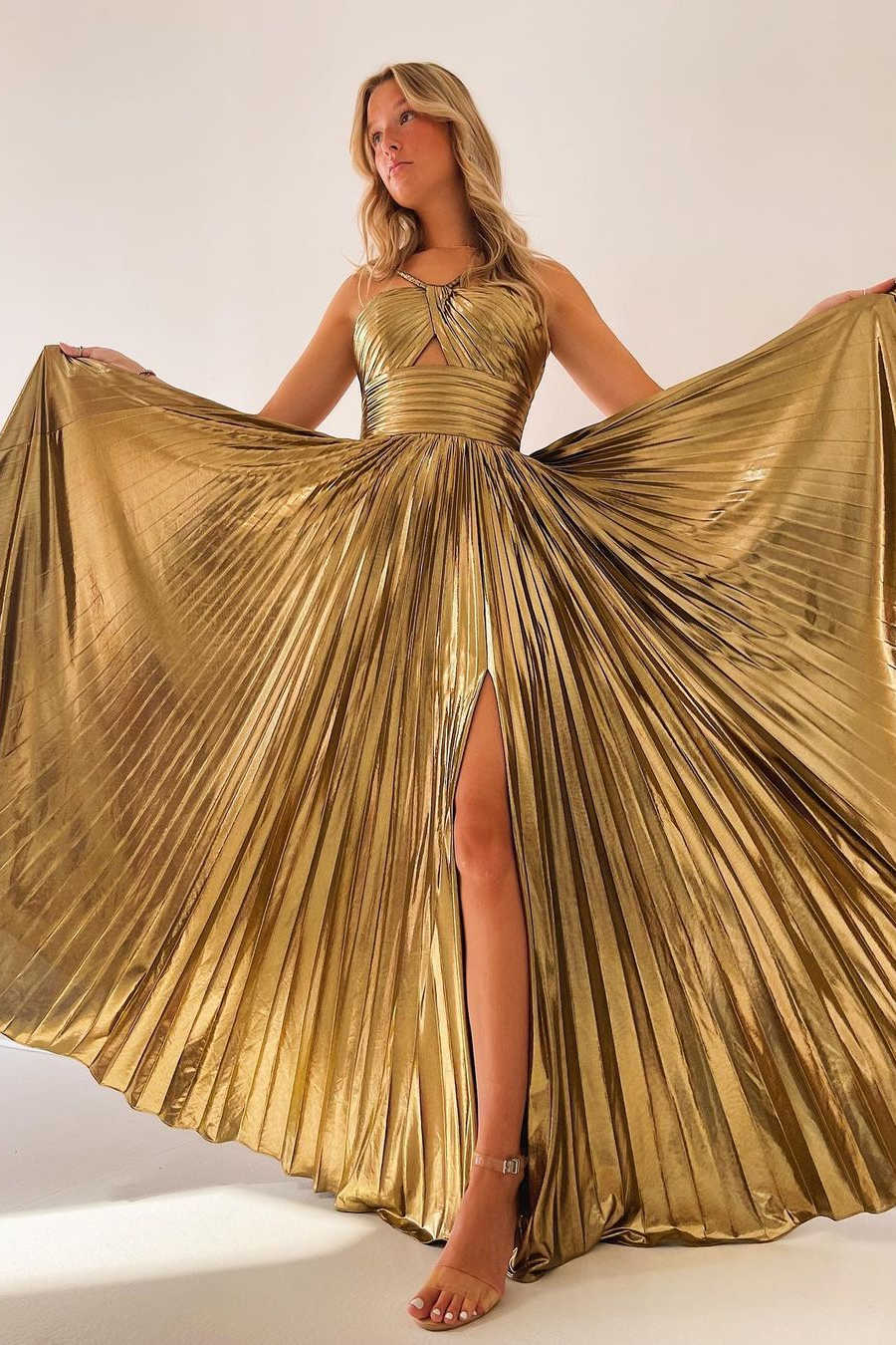 dressimeA Line Key Hole Metallic Pleated Long Prom Dress with Slit 