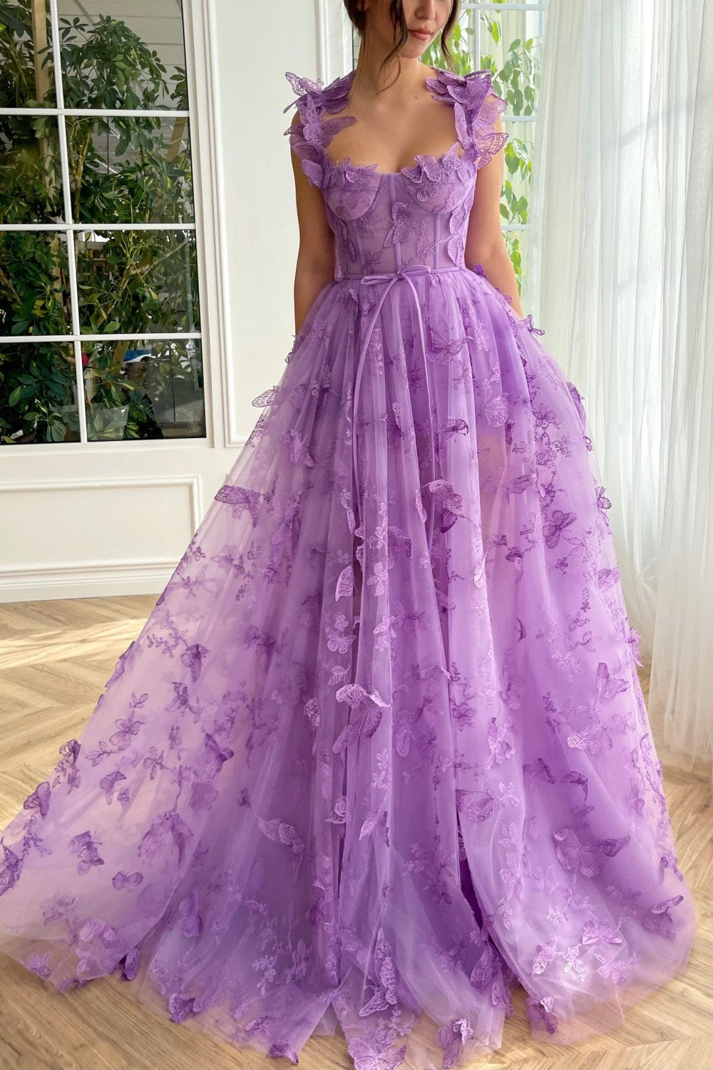 dressimeA-Line/Princess Sleeveless Spaghetti Straps Floor-Length Butterfly Tulle Prom Dresses 