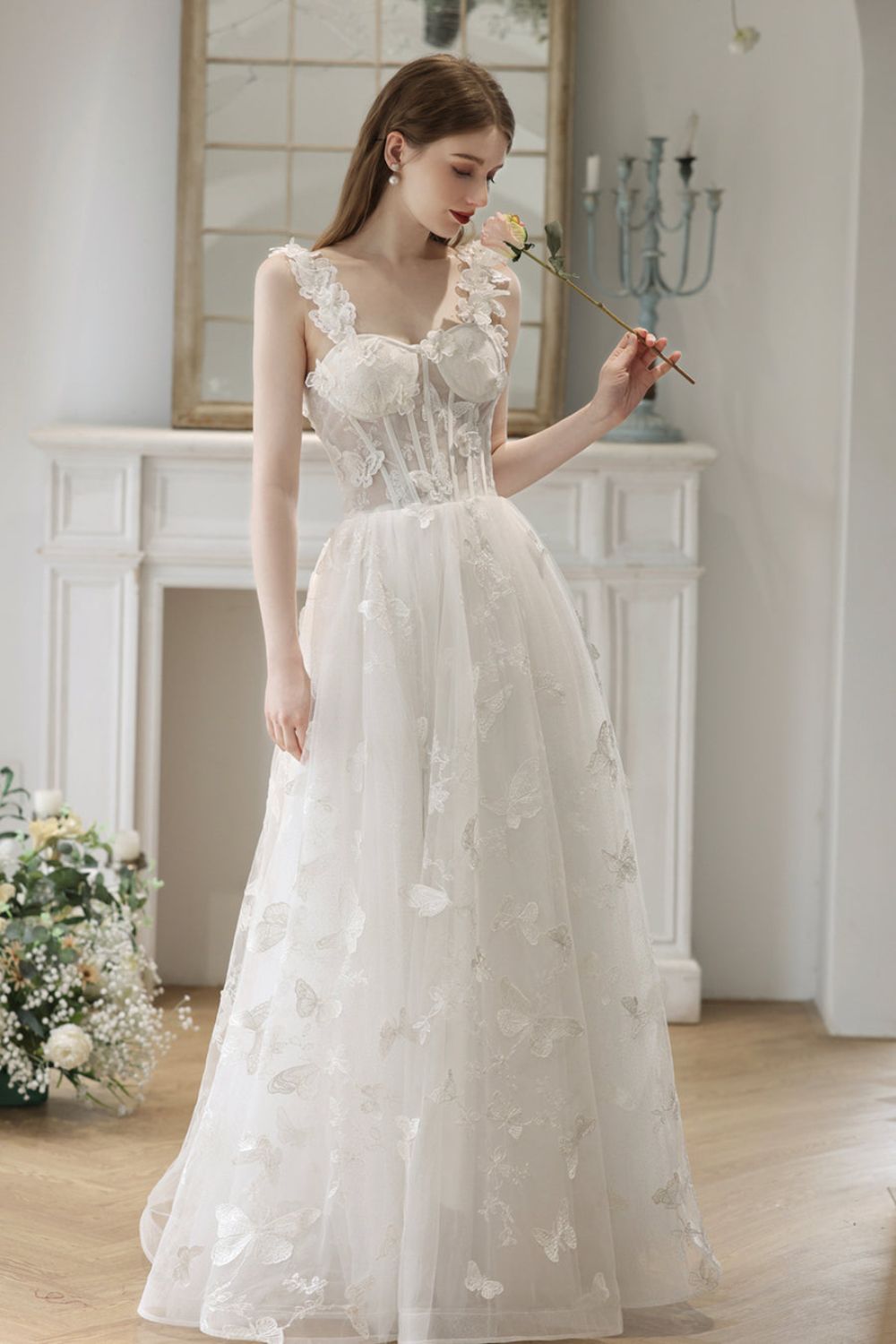 dressimeA-Line/Princess Sleeveless Spaghetti Straps Floor-Length Butterfly Tulle Prom Dresses 