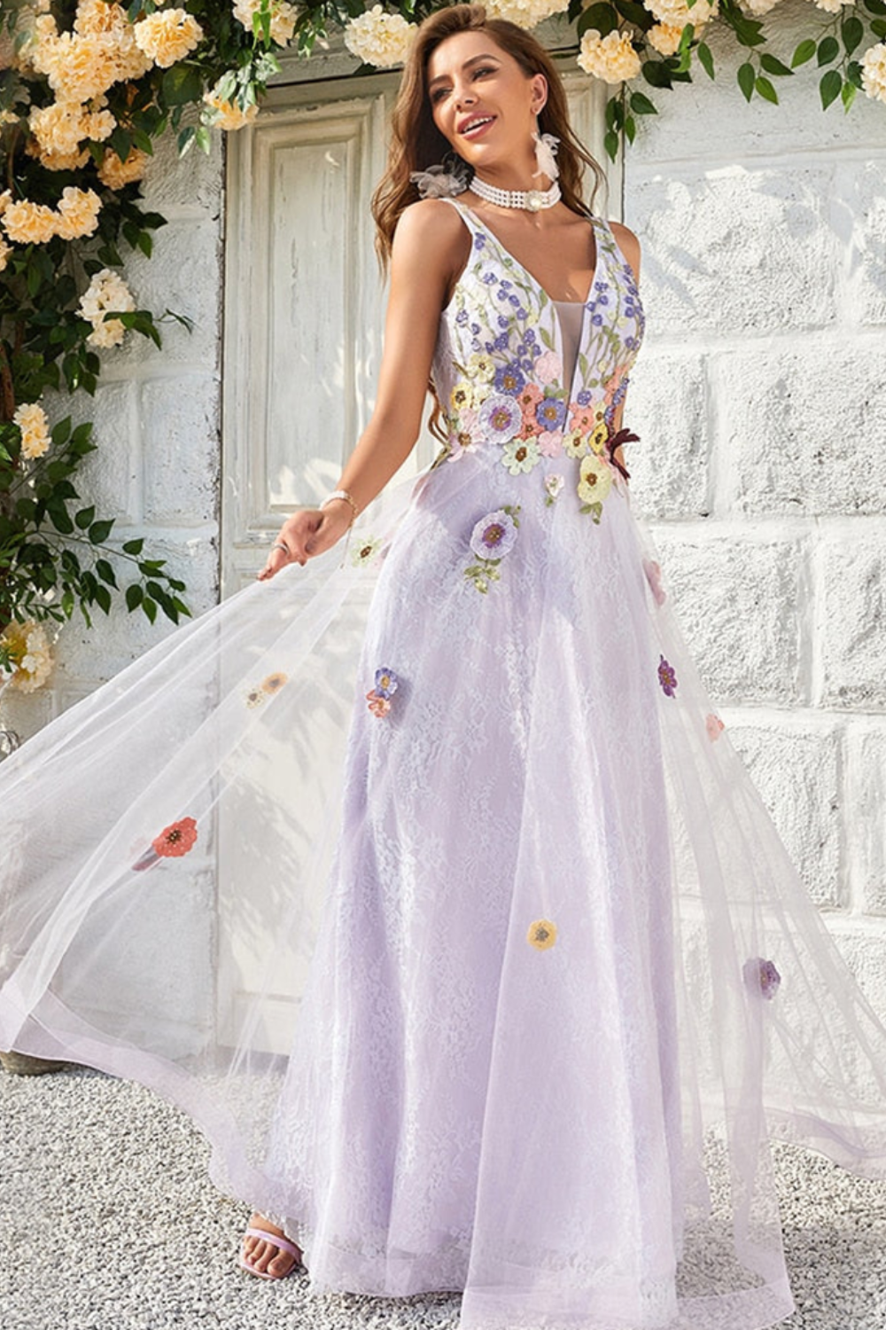 dressimeA-Line/Princess V-Neck Sleeveless Floor-Length Flower Tulle Prom Dresses 