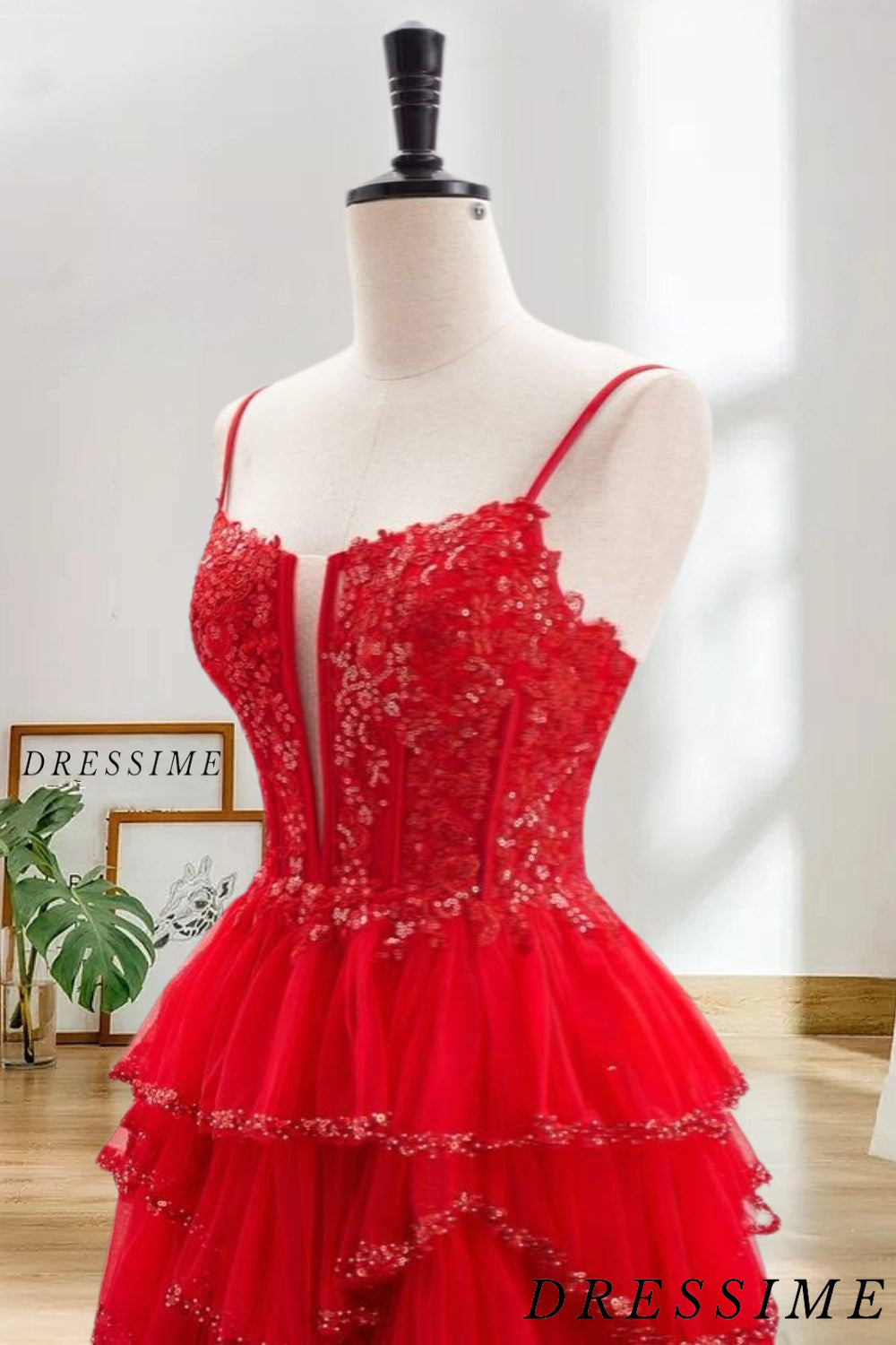 Dressime A Line Spaghetti Straps Tulle Ruffle Tiered Short/Mini Ho mecoming Dress With Sequin Applique dressime