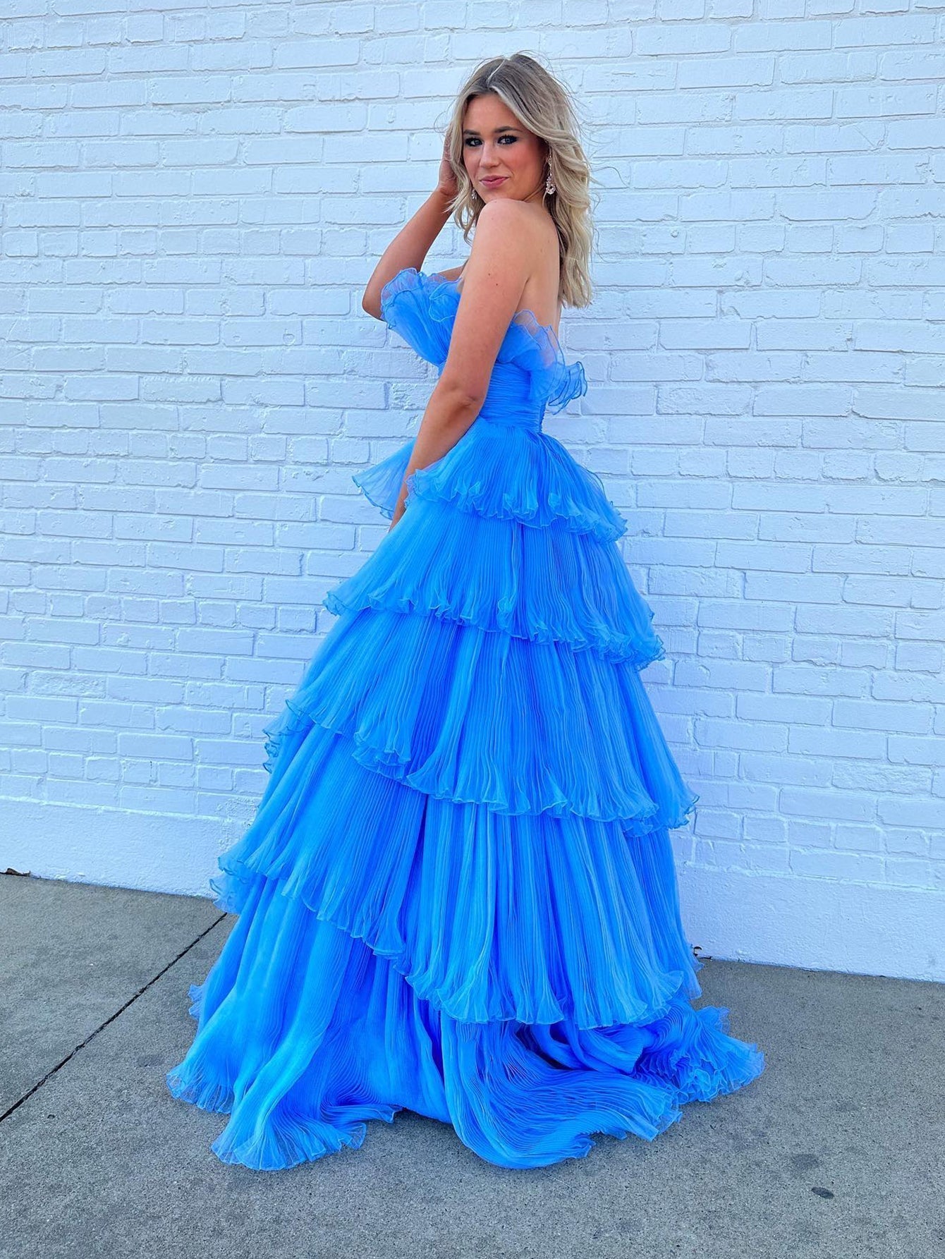 dressimeA Line Strapless Princess Tulle Tiered Layers Ruffles Long Prom Dress 