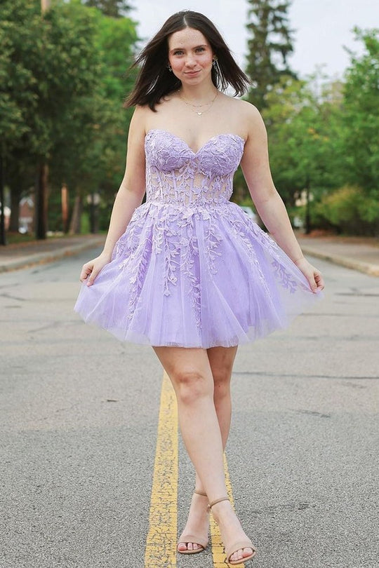 dressimeA-Line Strapless Tulle Short Homecoming Dresses with Appliques 