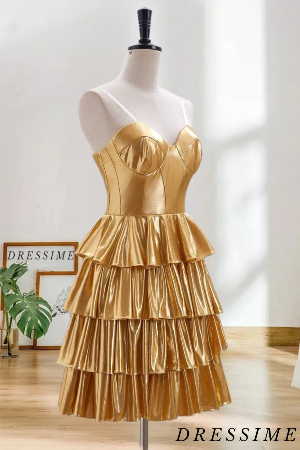 Dressime A Line Sweetheart Metallic Satin Short/MIni Tiered Homecoming Dress dressime