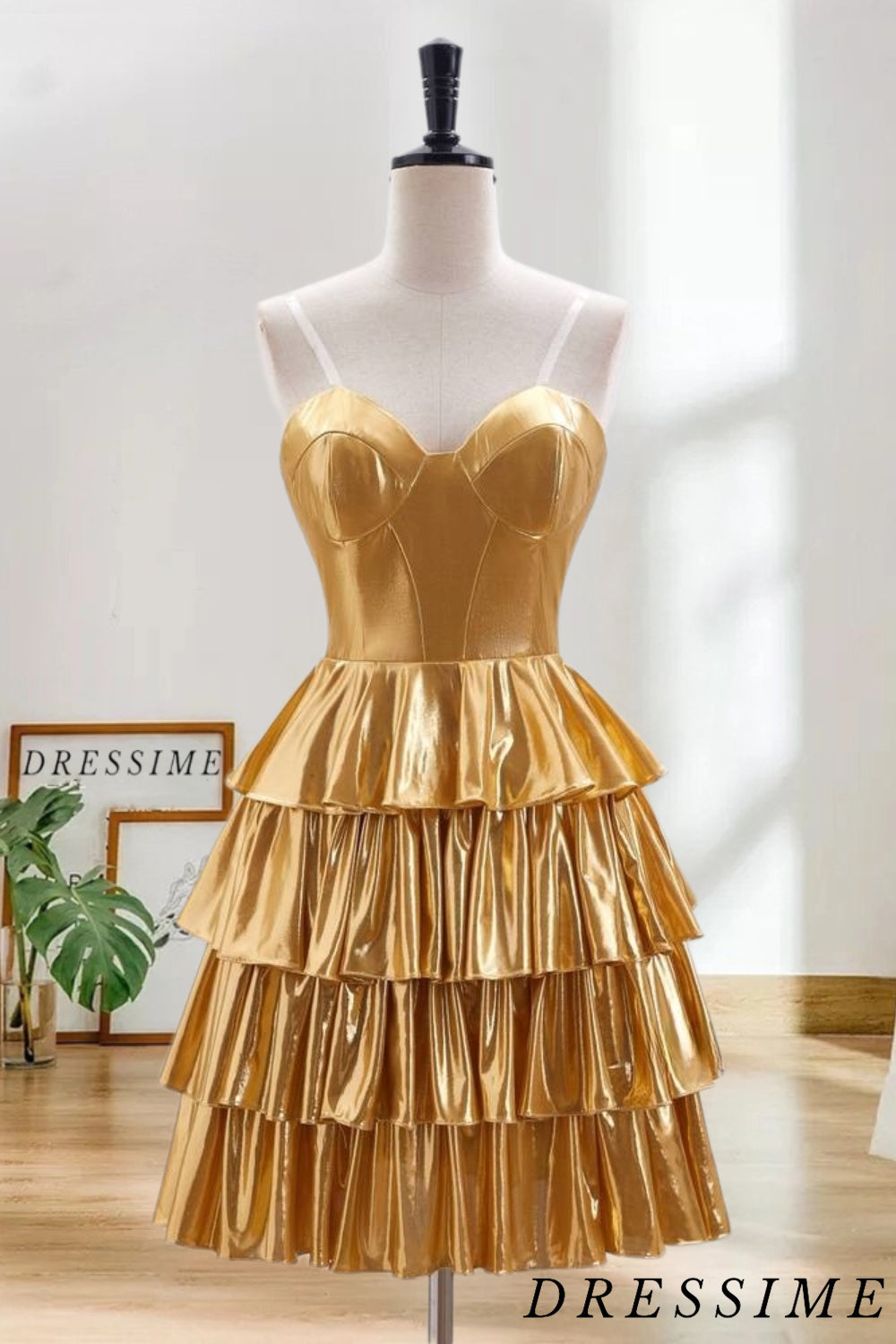 Dressime A Line Sweetheart Metallic Satin Short/MIni Tiered Homecoming Dress dressime