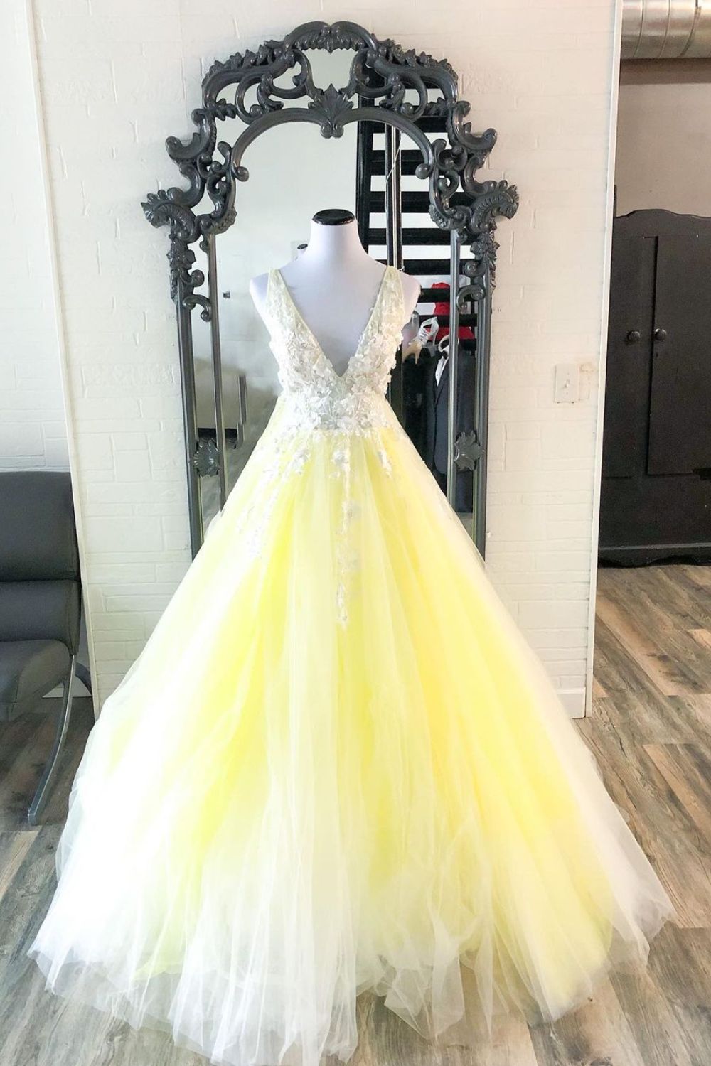 Dressime A Line V Neck Tulle Long Prom Dress With Applique dressime