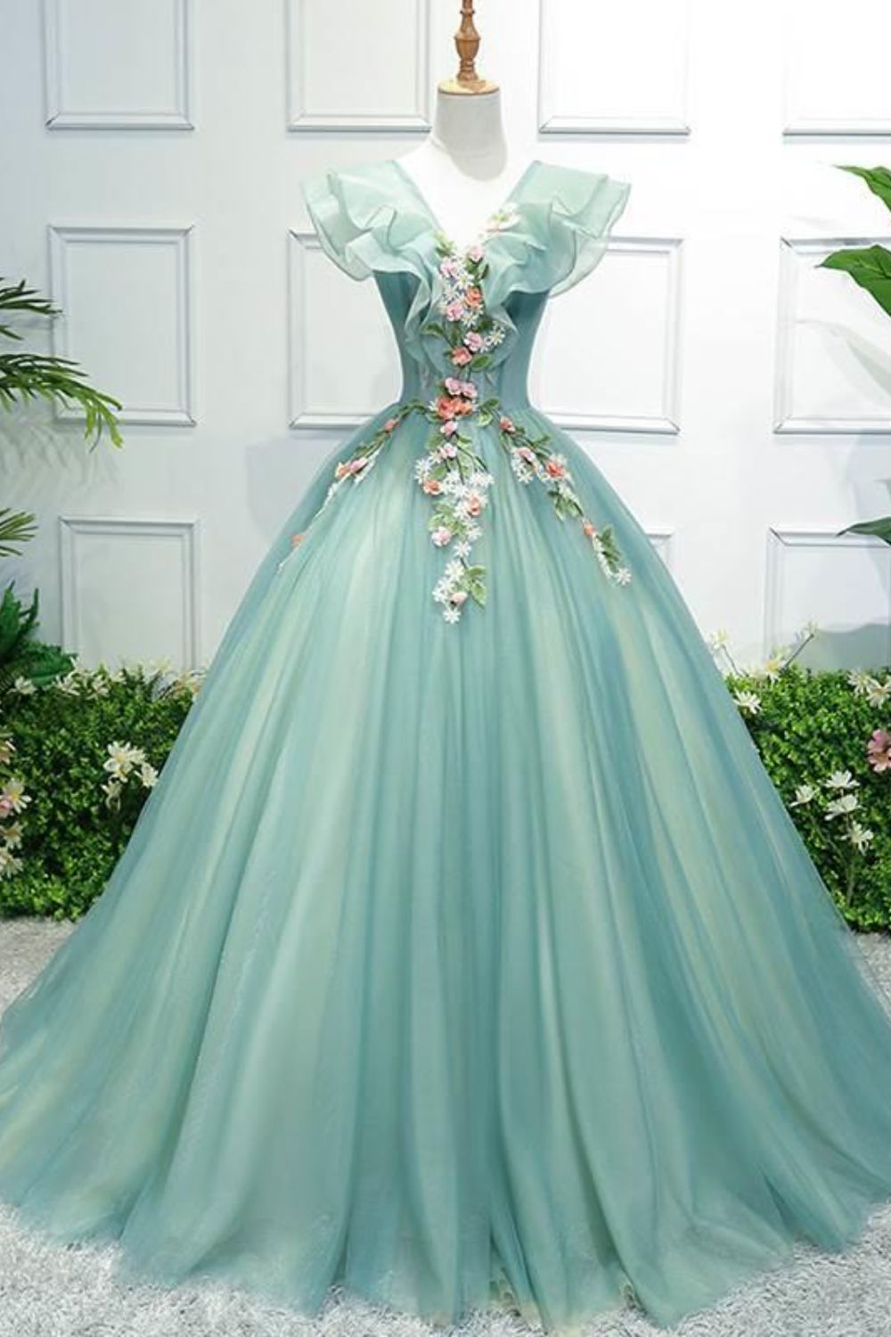 Dressime Ball Gown V Neck Organza Long Princess Dress With Appliques dressime