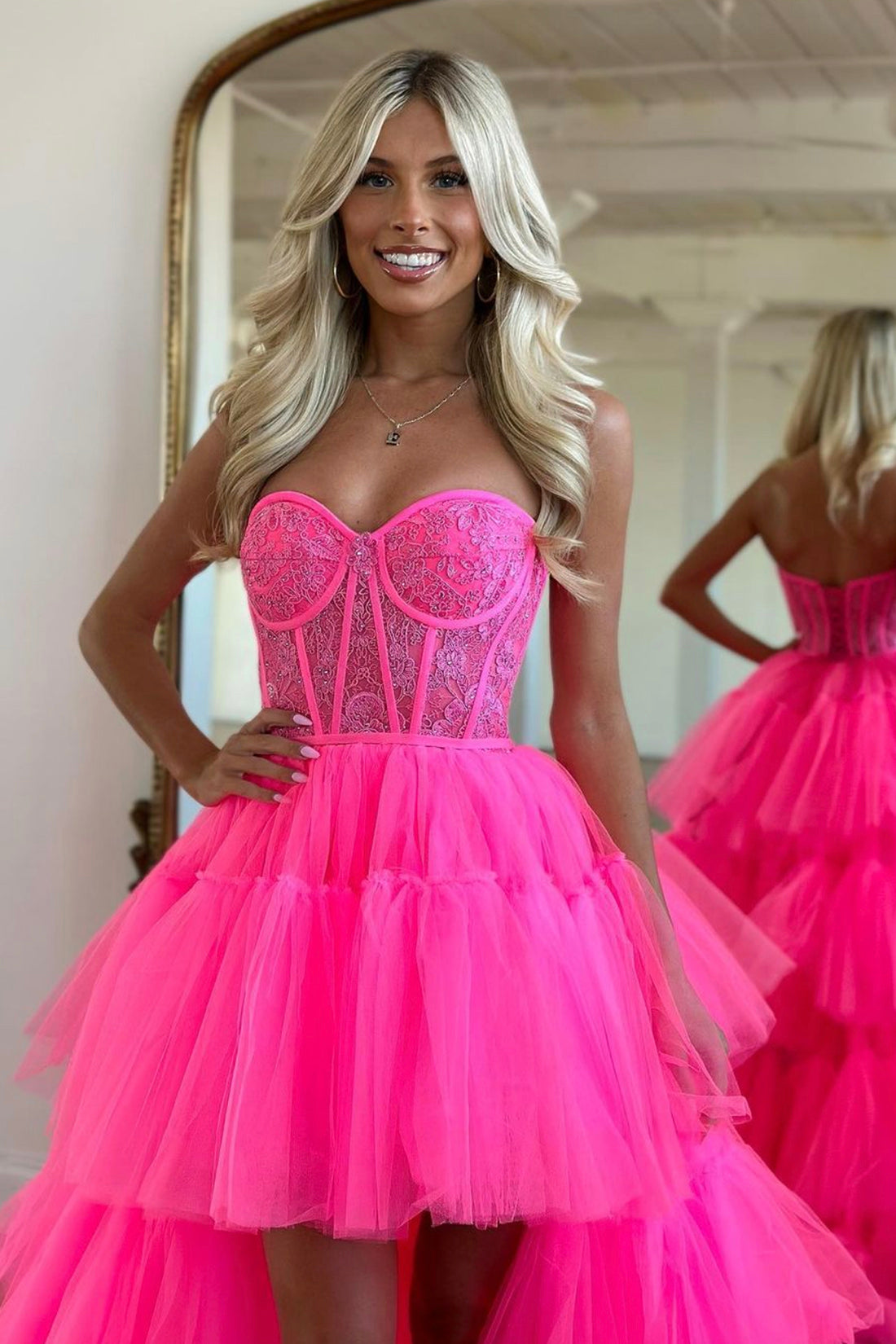 dressimeCharming A-line Sweetheart Tulle High Low Appliques Tiered Prom Dresses 