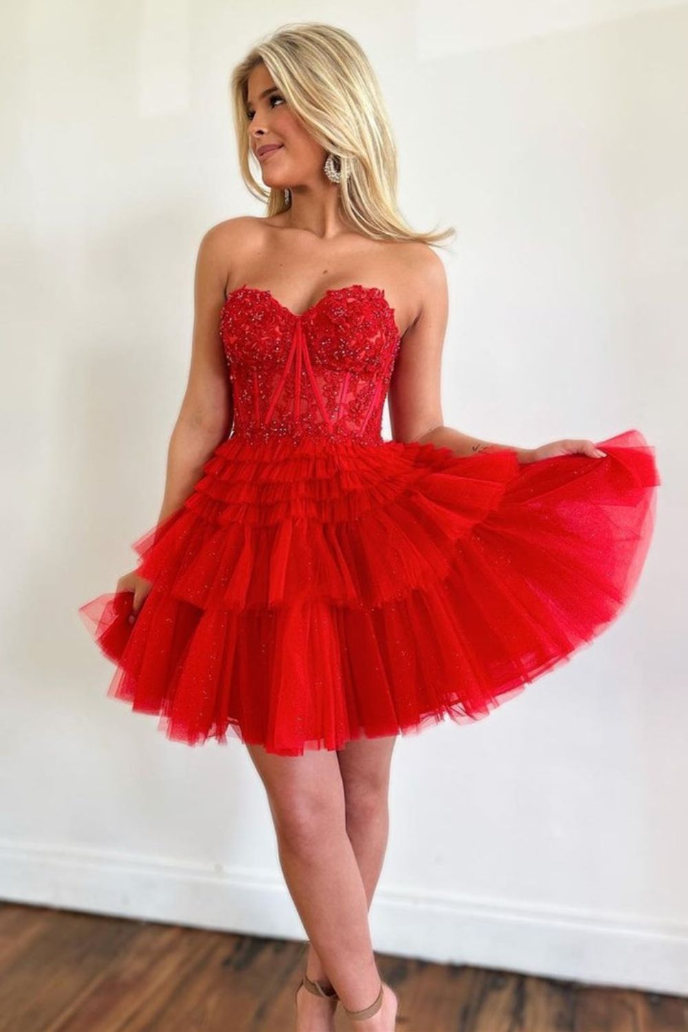 dressimeCute A Line Tiered Sweetheart Tulle Short Homecoming Dresses with Ruffles 