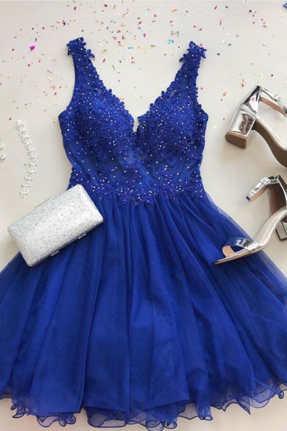 Dressime Cute A Line V Neck Chiffon Beads Royal Blue Short Homecoming Dresses with Appliques dressime