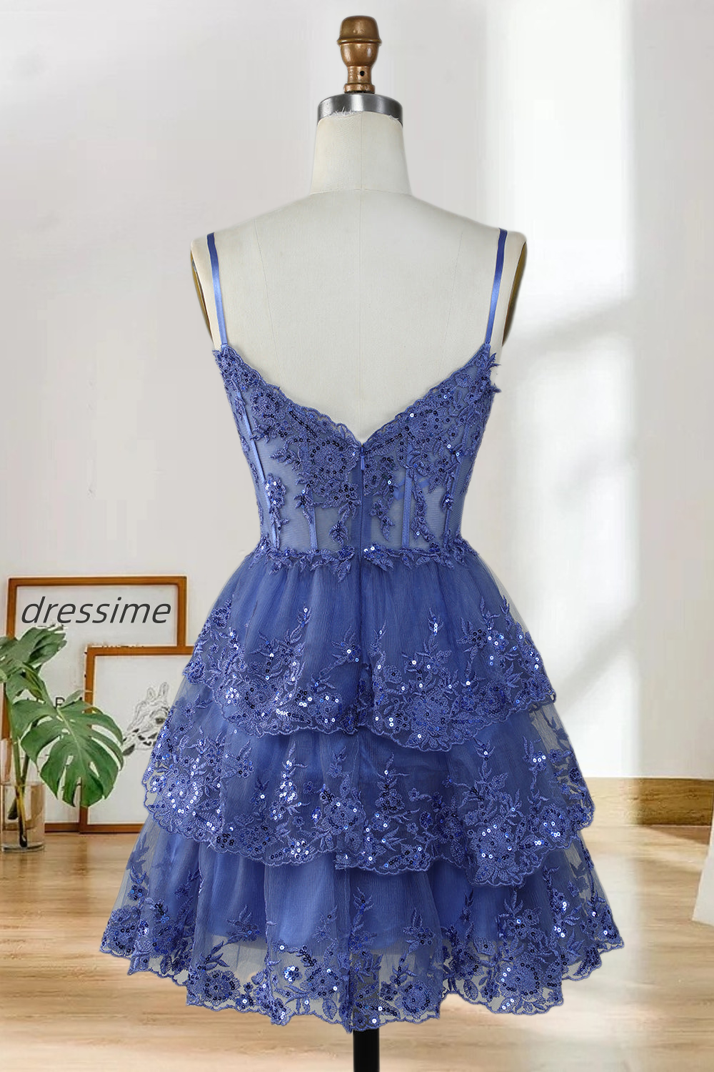 Dressime Fancy Short A-Line Spaghetti Straps Homecoming Dress with Appliques dressime