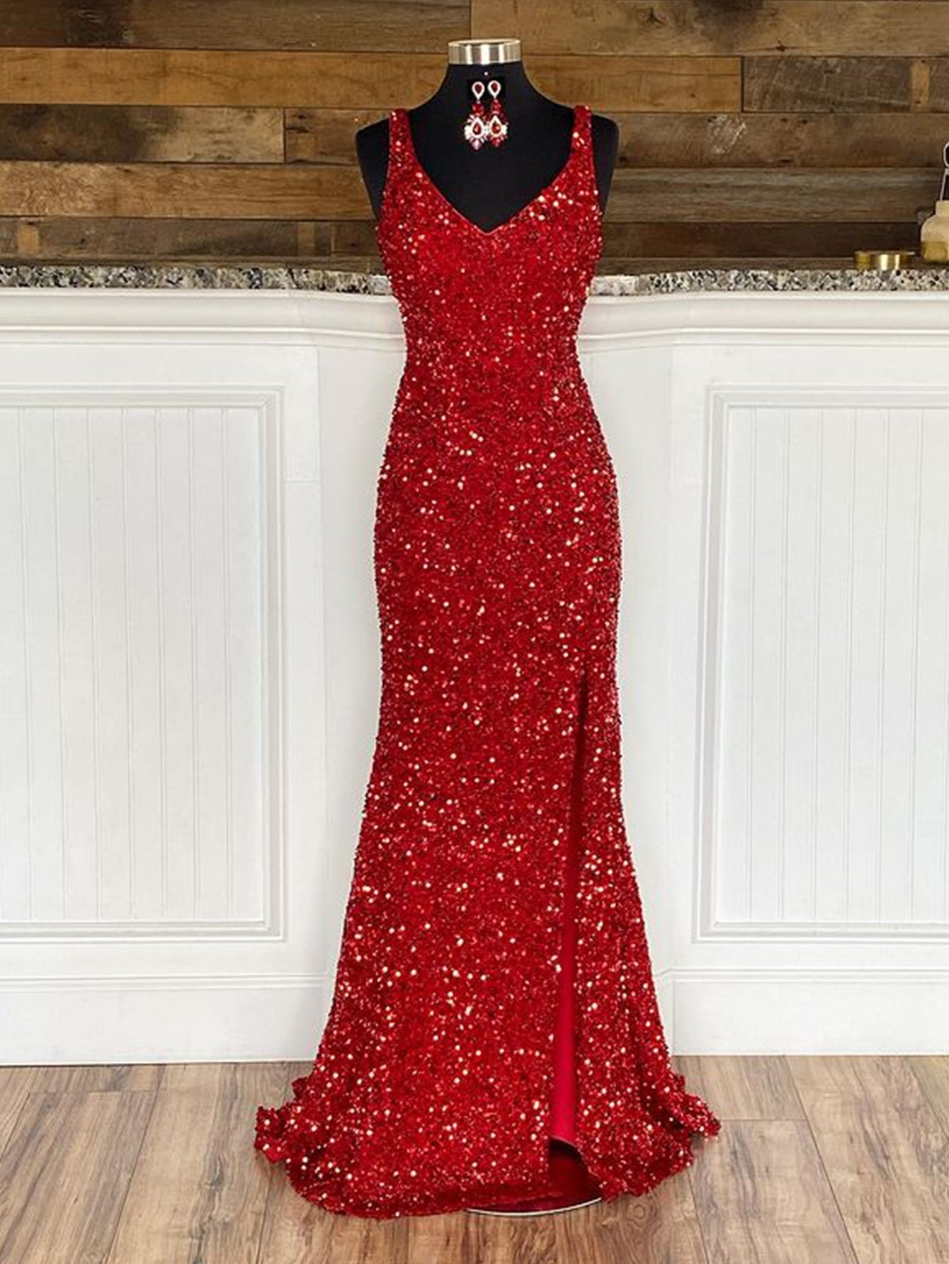 dressimeGlitter Mermaid Sequins V Neck Long Prom Dresses with Slit 