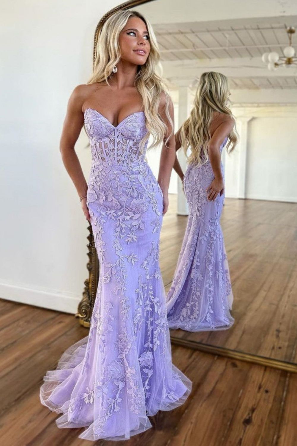 Dressime Lace Sweetheart Sleeveless Mermaid Appliques Prom Dresses dressime