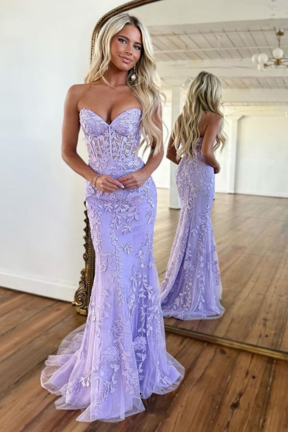 Dressime Lace Sweetheart Sleeveless Mermaid Appliques Prom Dresses dressime