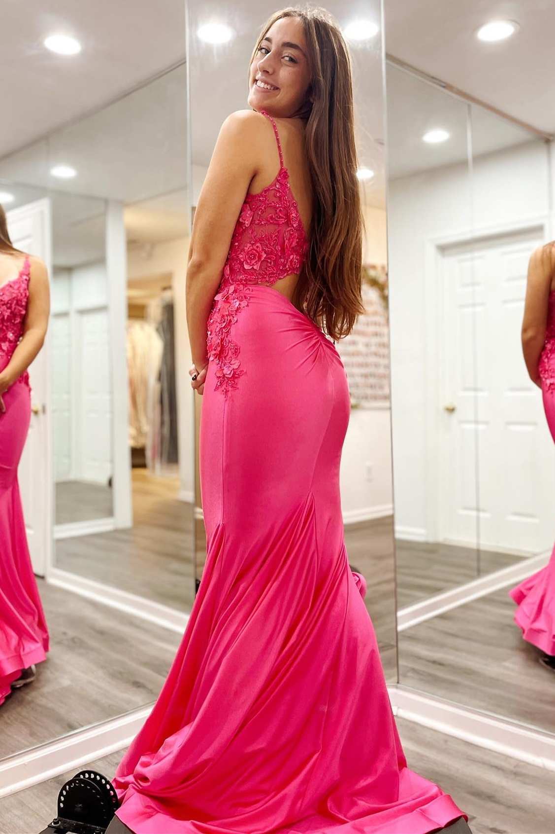 dressimeMermaid V Neck 3D Floral Lace Backless Trumpet Prom Dress 