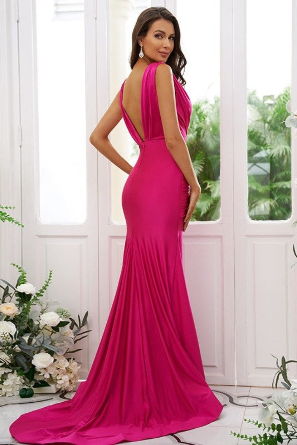 dressimeMermaid V Neck Backless Ruched Bridesmaid Dresses 