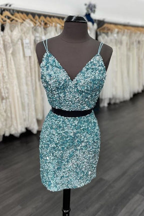 dressimeSequins Two Pieces Homecoming Dresses V-Neck Knee-Length Cocktail Dresses 