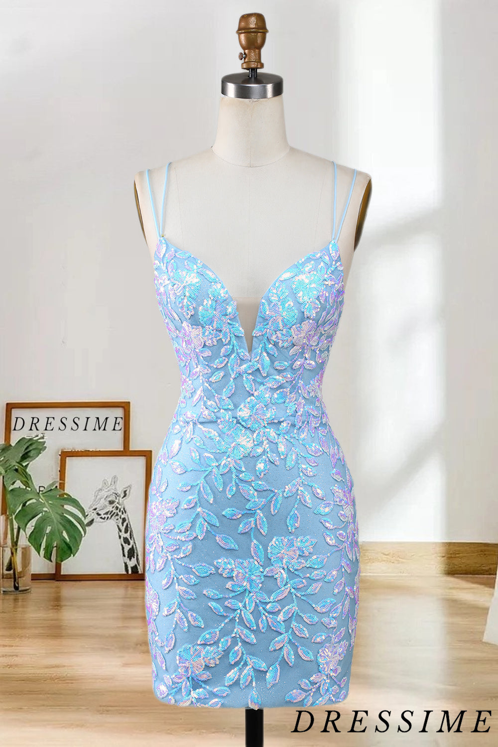 Dressime Sexy Spaghetti Straps V Neck Sheath Homecoming Dresses with Appliques dressime