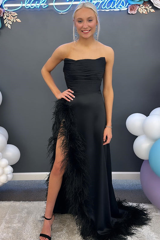 dressimeSheath Feather Strapless Ruching Long Prom Dress with Slit 