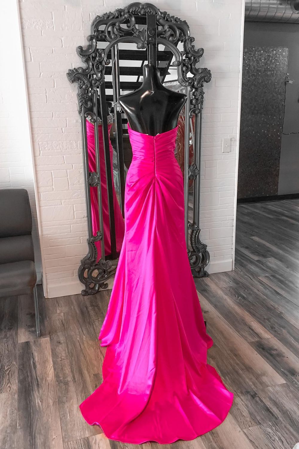 Dressime Sheath Sweetheart Satin Beaded Long Prom Dress dressime