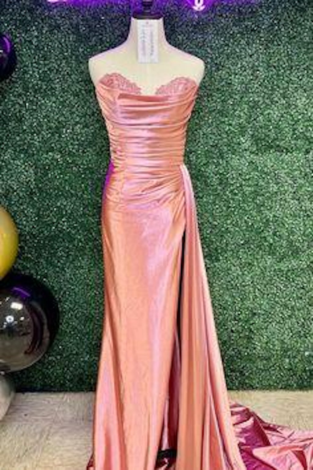 dressimeSheath Sweetheart Satin Split Prom Dresses with Attached Train 