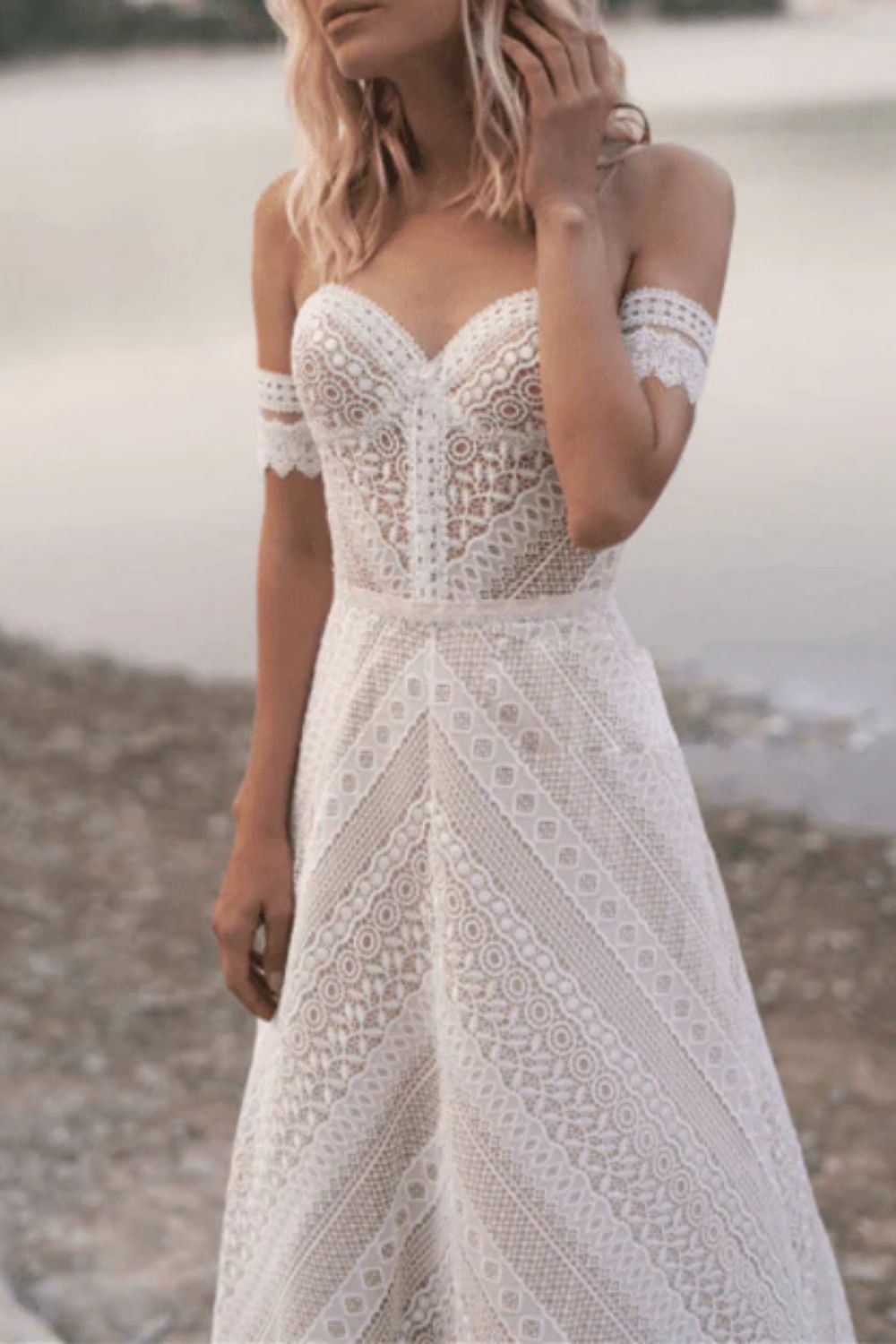 Dressime Bohemian Sheath Lace Sweetheart Sleeveless Wedding Dresses