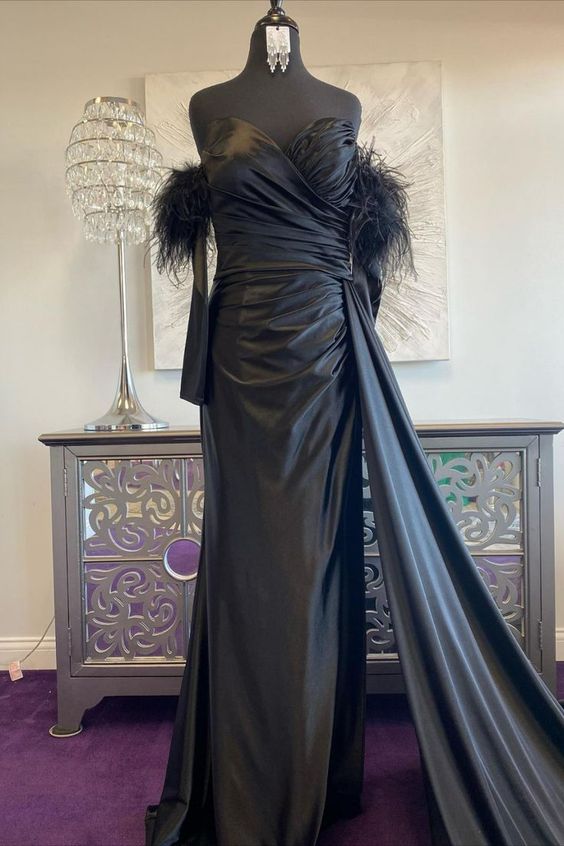 dressimeMermaid Sweetheart Pleated Long Sleeves Prom Dresses with Slit Feather 