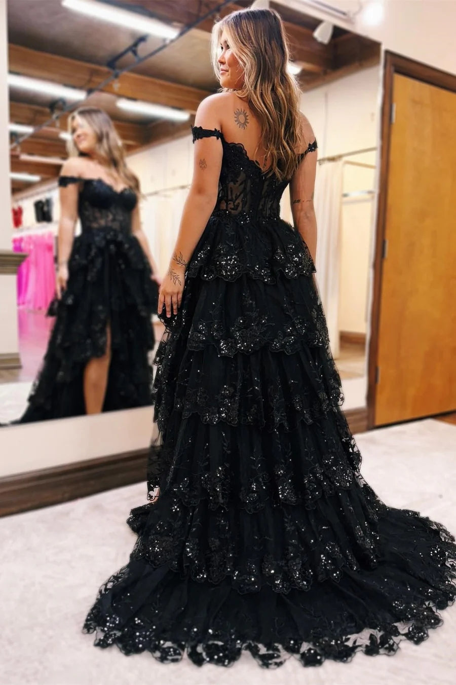 Dressime A Line Off-the-Shoulder Tulle Appliques Tiered Ruffle Long Prom Dress dressime