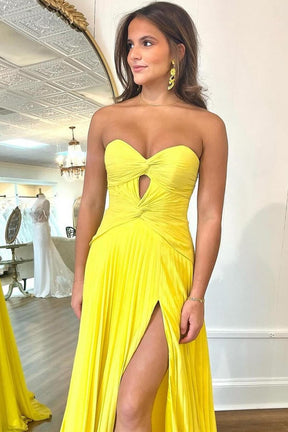 Dressime A-Line Strapless Chiffon Keyhole Pleated Long Prom Dress With Slit dressime